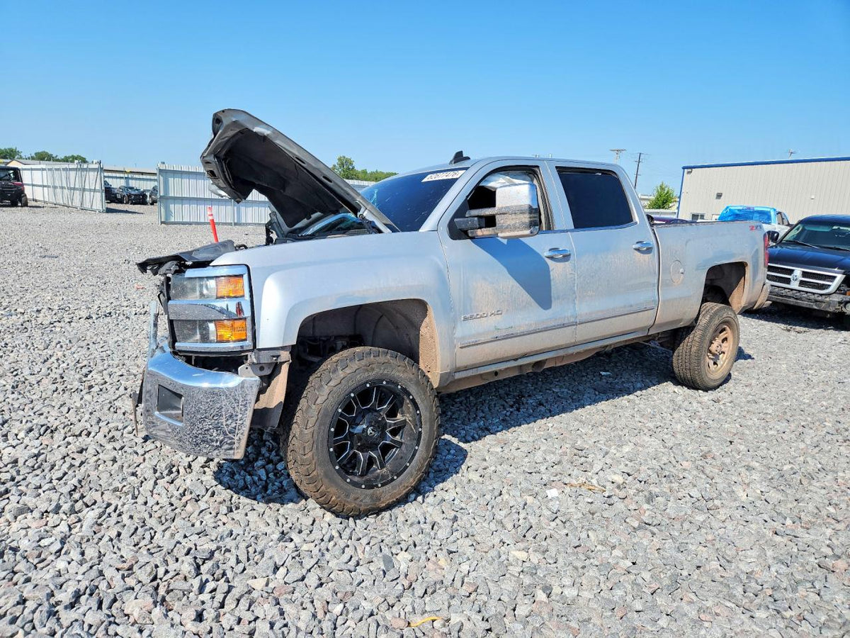 2015 CHEVROLET SILVERADO 2500HD LT