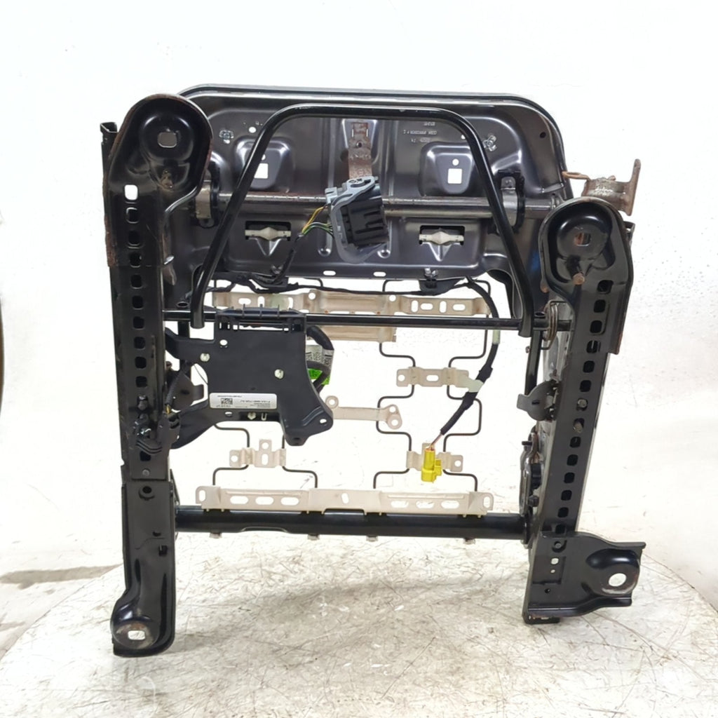 2015 2016 2017 2018 Ford Focus ST Driver Left Front Seat Track Frame Manual