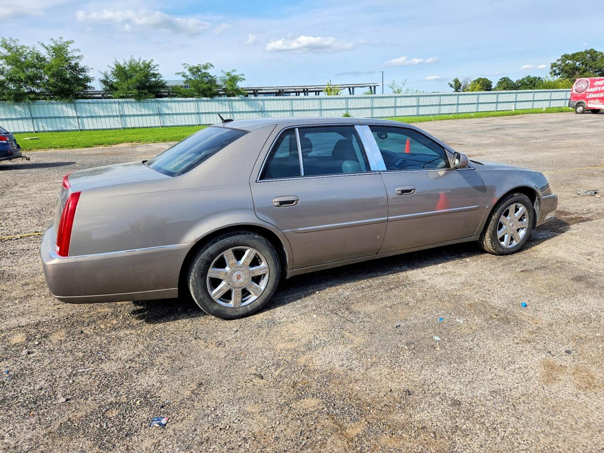 2006 CADILLAC DTS