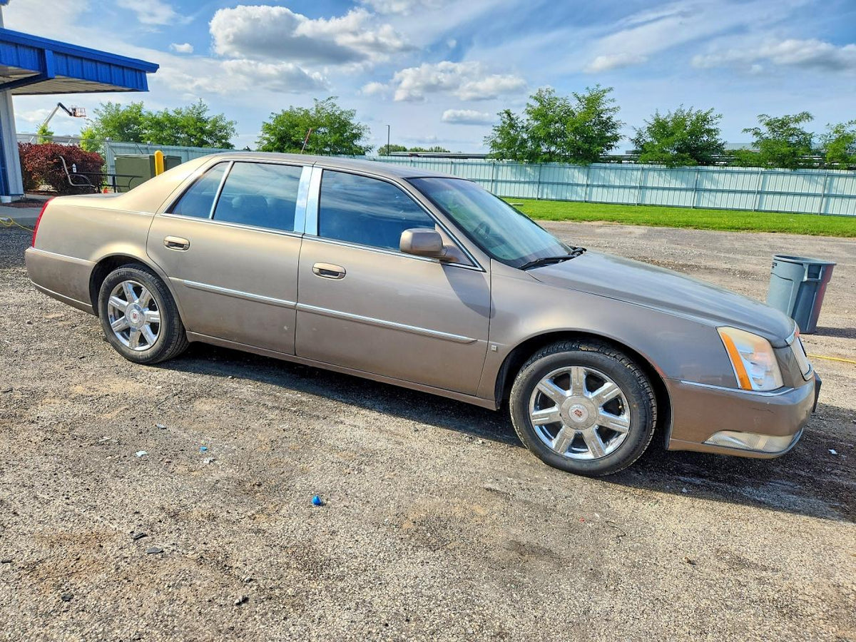 2006 CADILLAC DTS