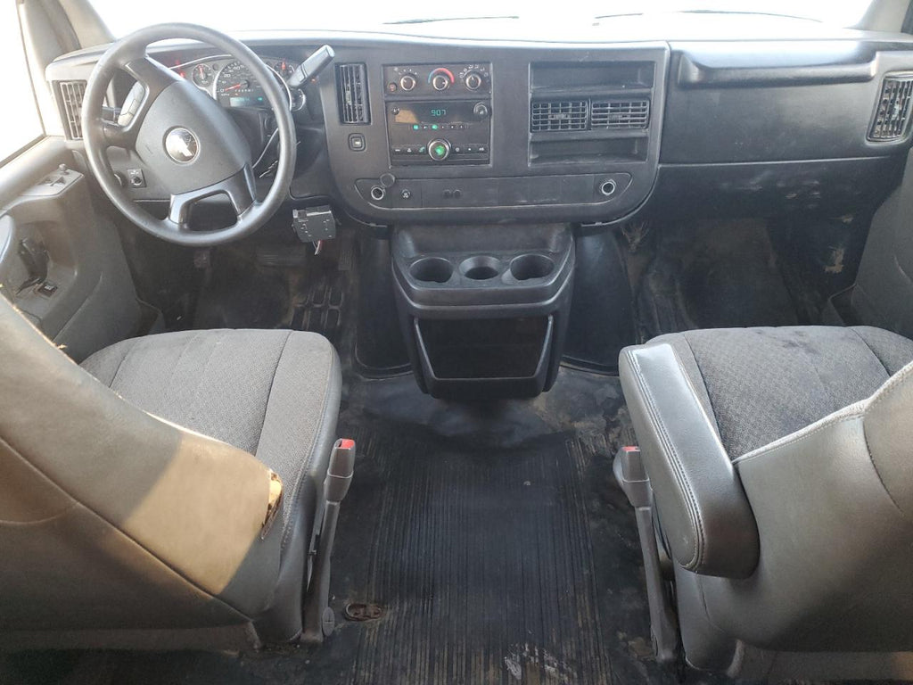 2010 CHEVROLET EXPRESS G3500 LS