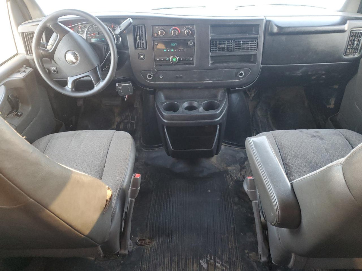 2010 CHEVROLET EXPRESS G3500 LS