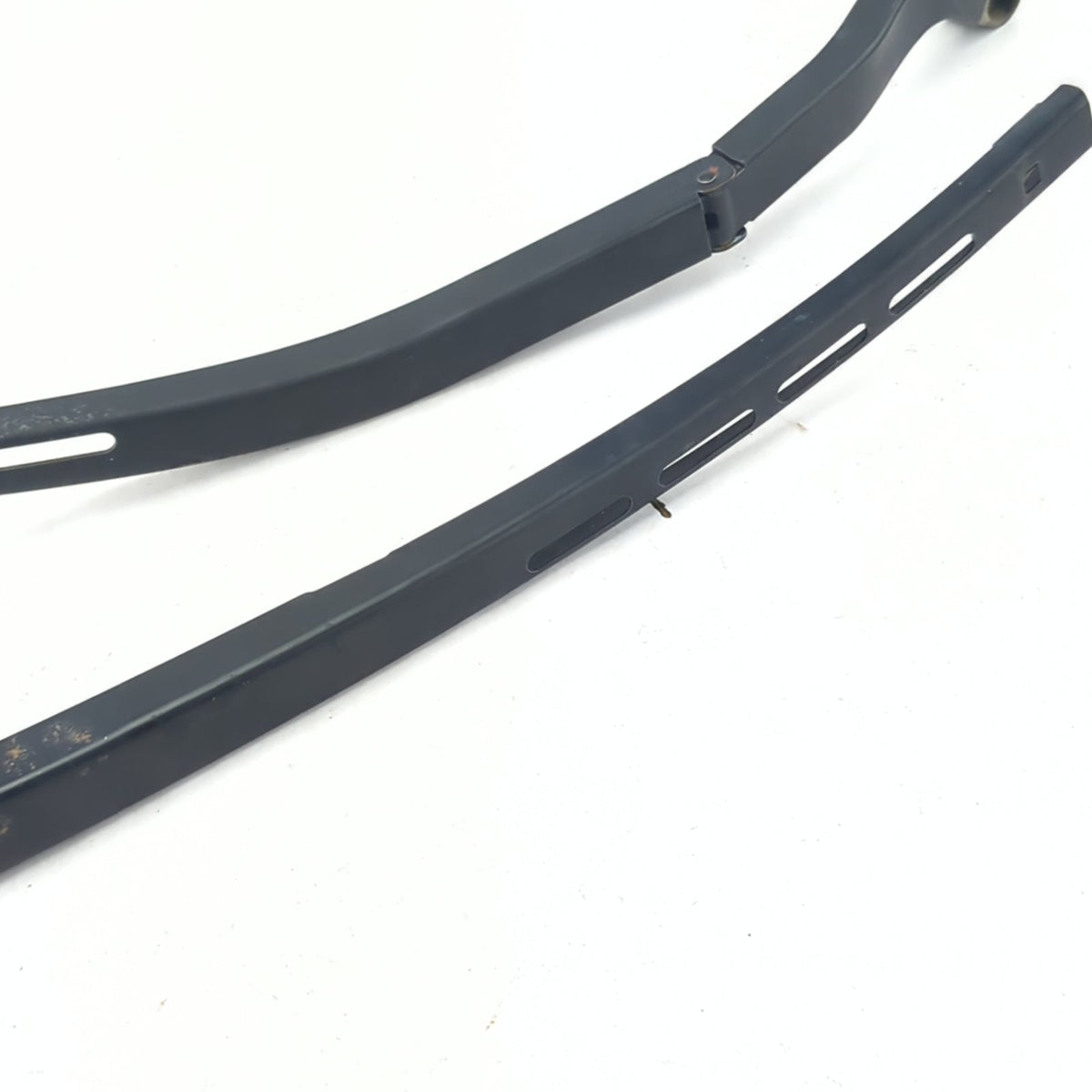 2012 2013 2014 2015 2016 2017 Chevrolet Equinox Terrain Front Wiper Arm Pair Set