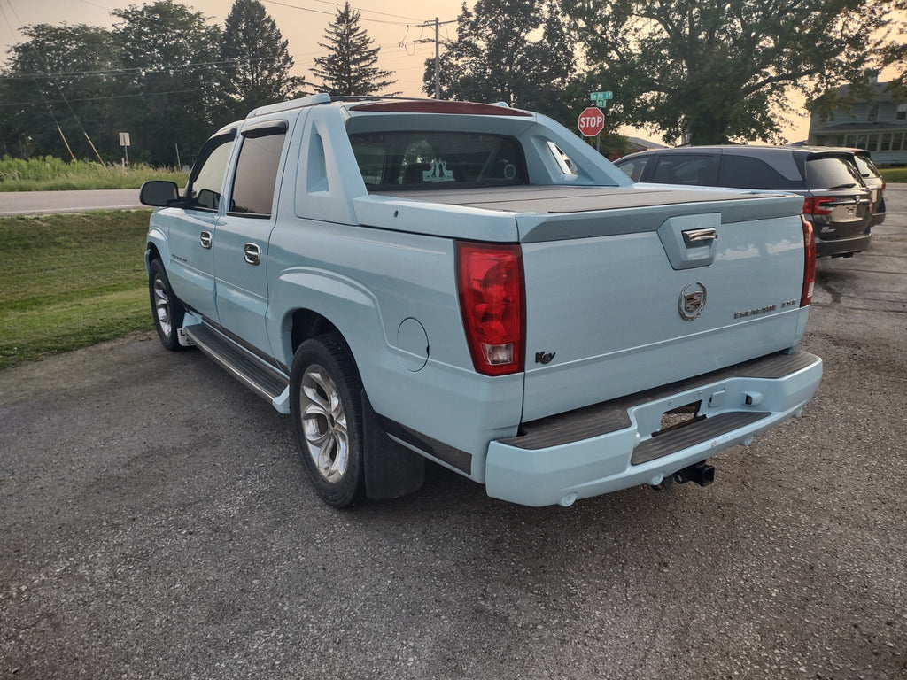 2004 CADILLAC ESCALADE EXT