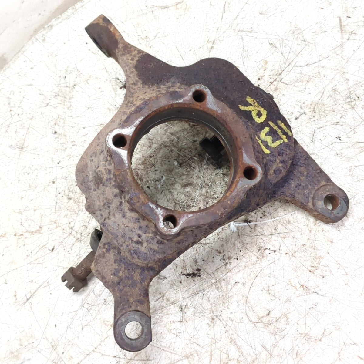 2000 2001 2002 Ford F450 F550 Right Passenger Front Steering Knuckle Spindle 4x2