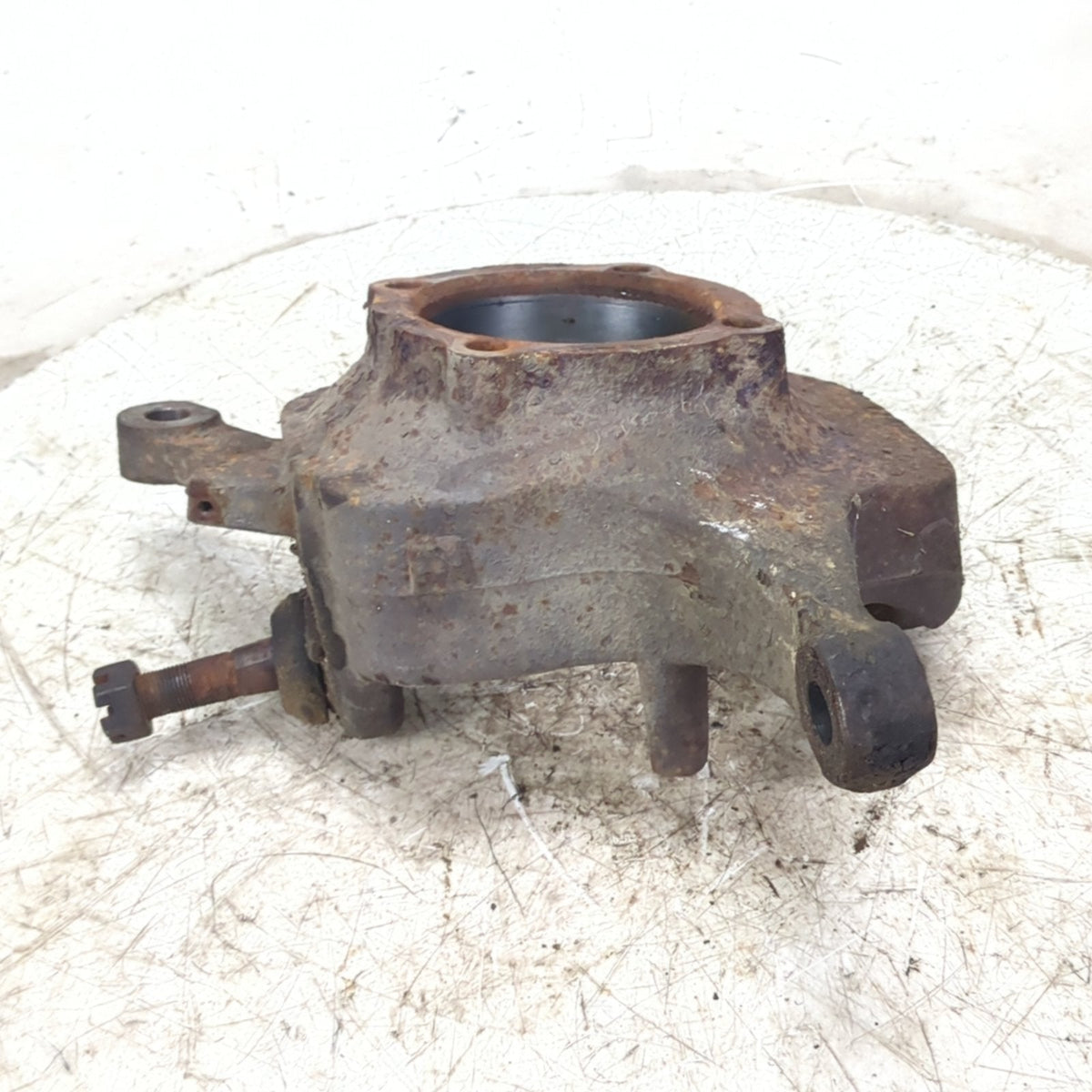 99 2000 2001 2002 Ford F450 F550 Steering Knuckle Spindle Front Driver Left 4x2
