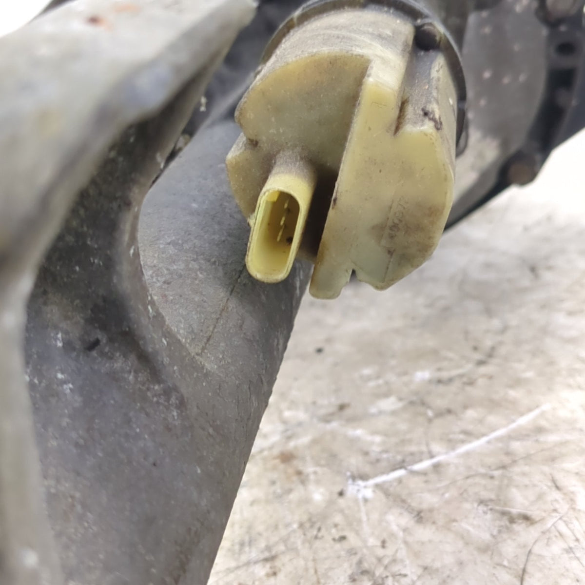 2014 2015 Silverado Sierra 1500 Front Axle Differential 3.42 Ratio 170K Miles
