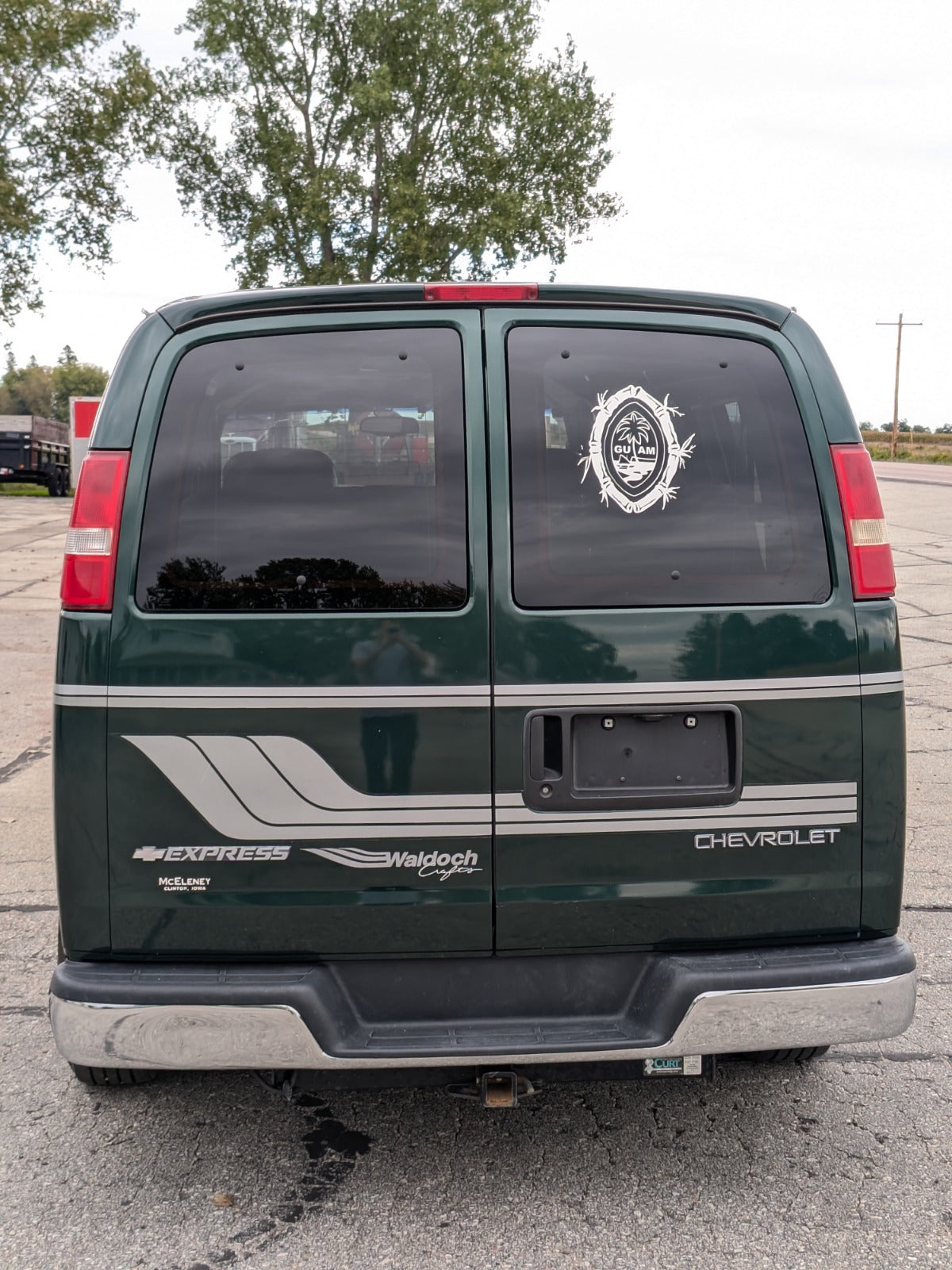 2003 CHEVROLET EXPRESS WALDOCH