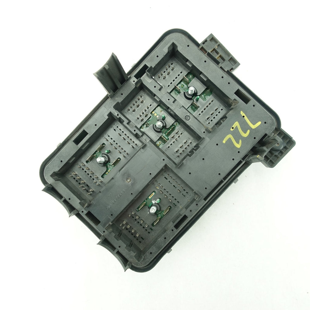 2011 2012 Chevrolet Equinox Fuse Box Block Relay Power Distribution Module