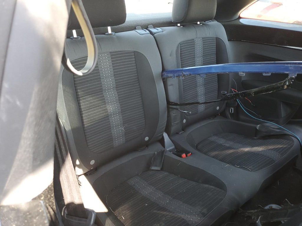 2012 VOLKSWAGEN BEETLE TURBO