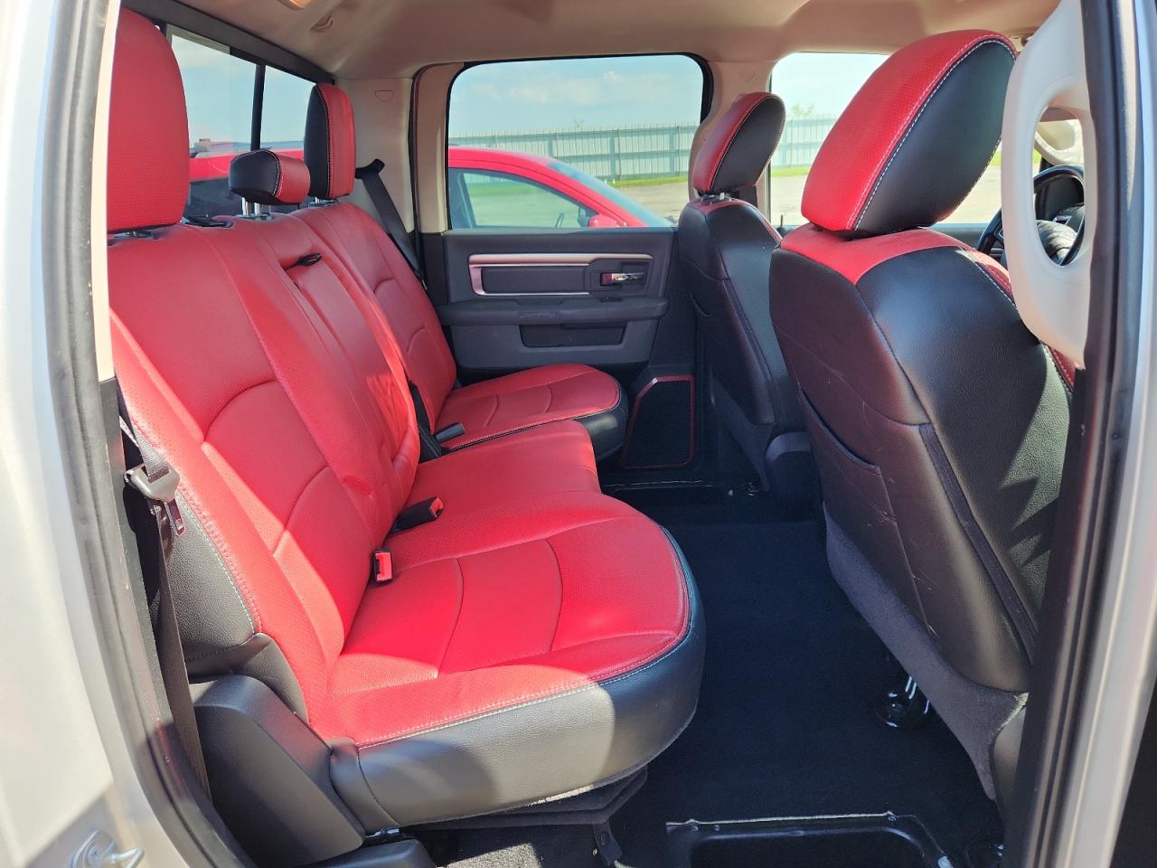 2017 RAM 1500 SLT