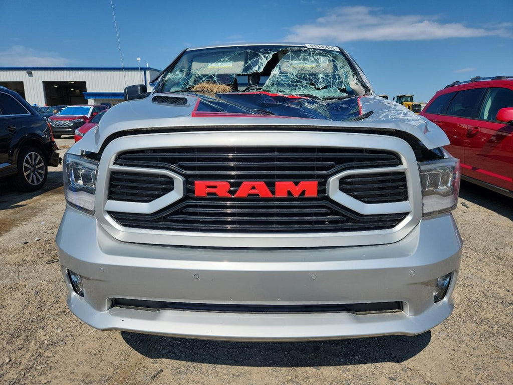 2017 RAM 1500 SLT
