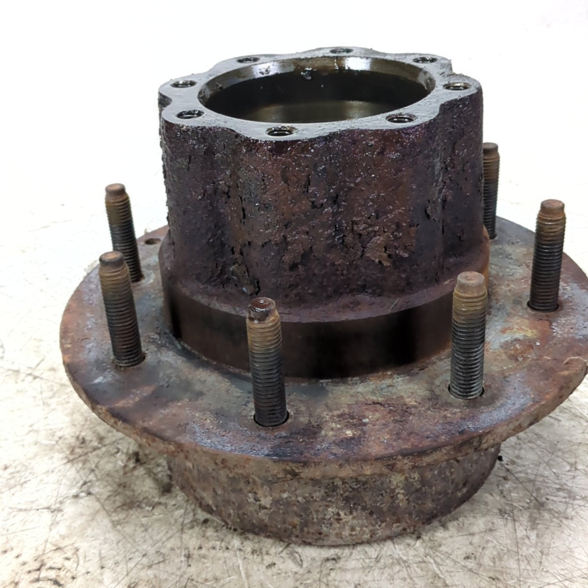 1999 2000 2001 2002 2003 Ford F450 F550 Rear Wheel Hub Assembly