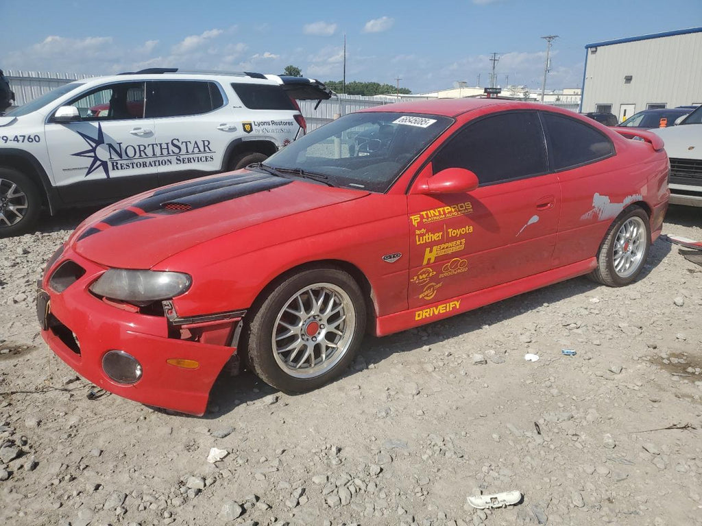 2004 PONTIAC GTO