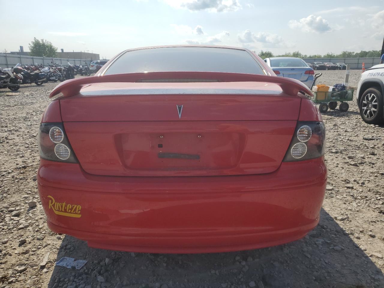 2004 PONTIAC GTO