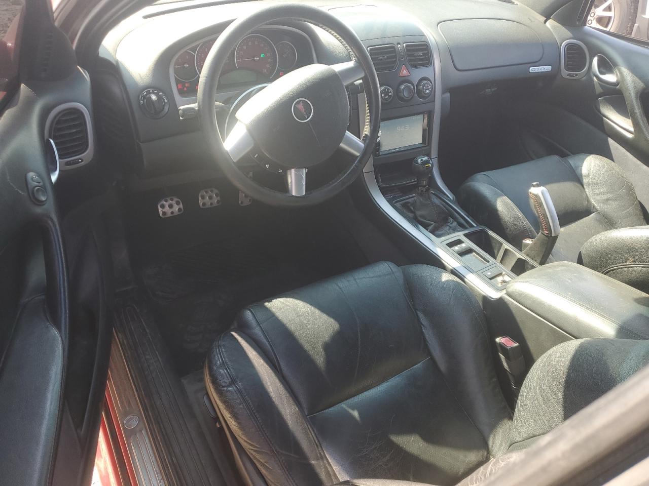 2004 PONTIAC GTO