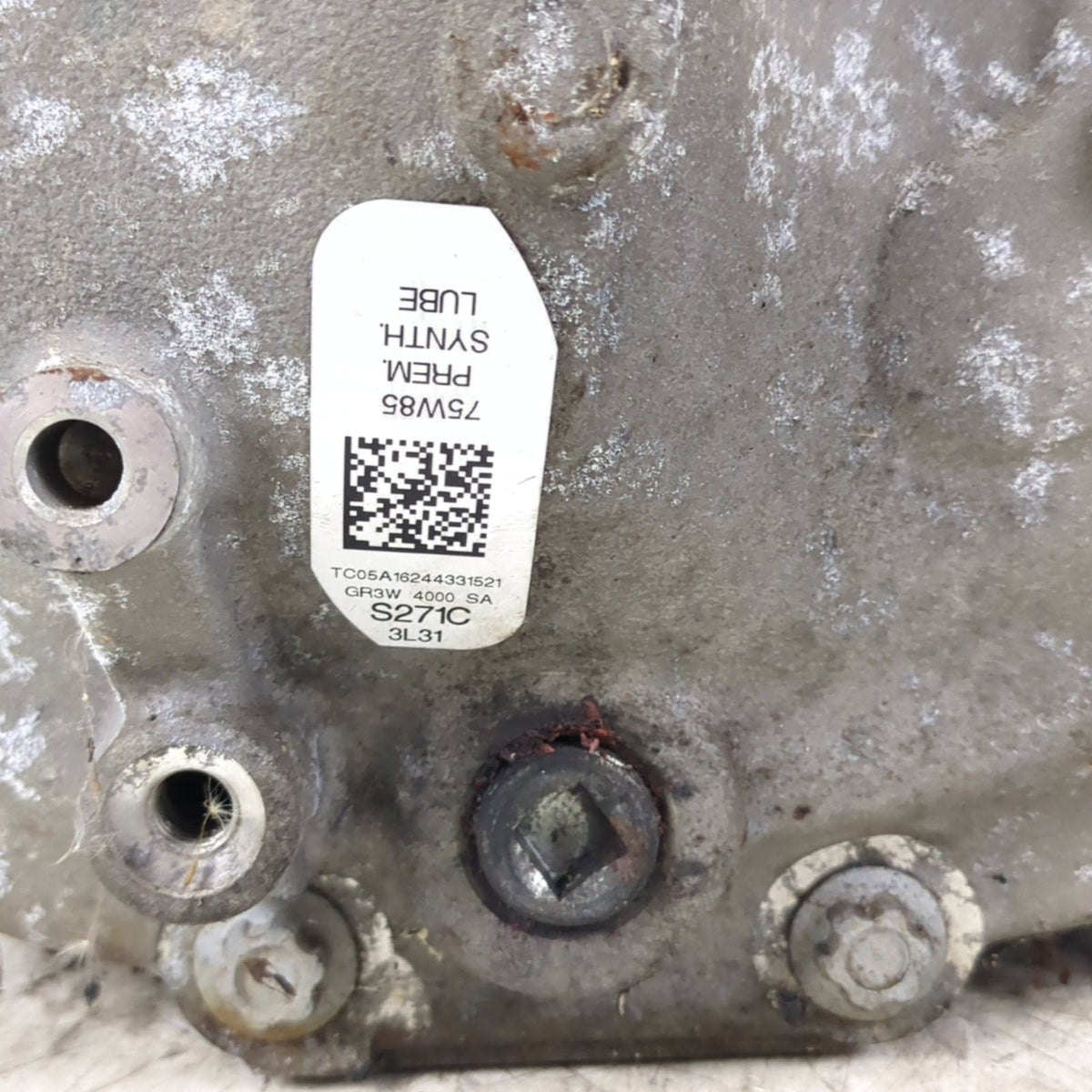 2021 2022 2023 Ford Mustang 2.3L Rear Differential Carrier Assembly 3.31 Ratio