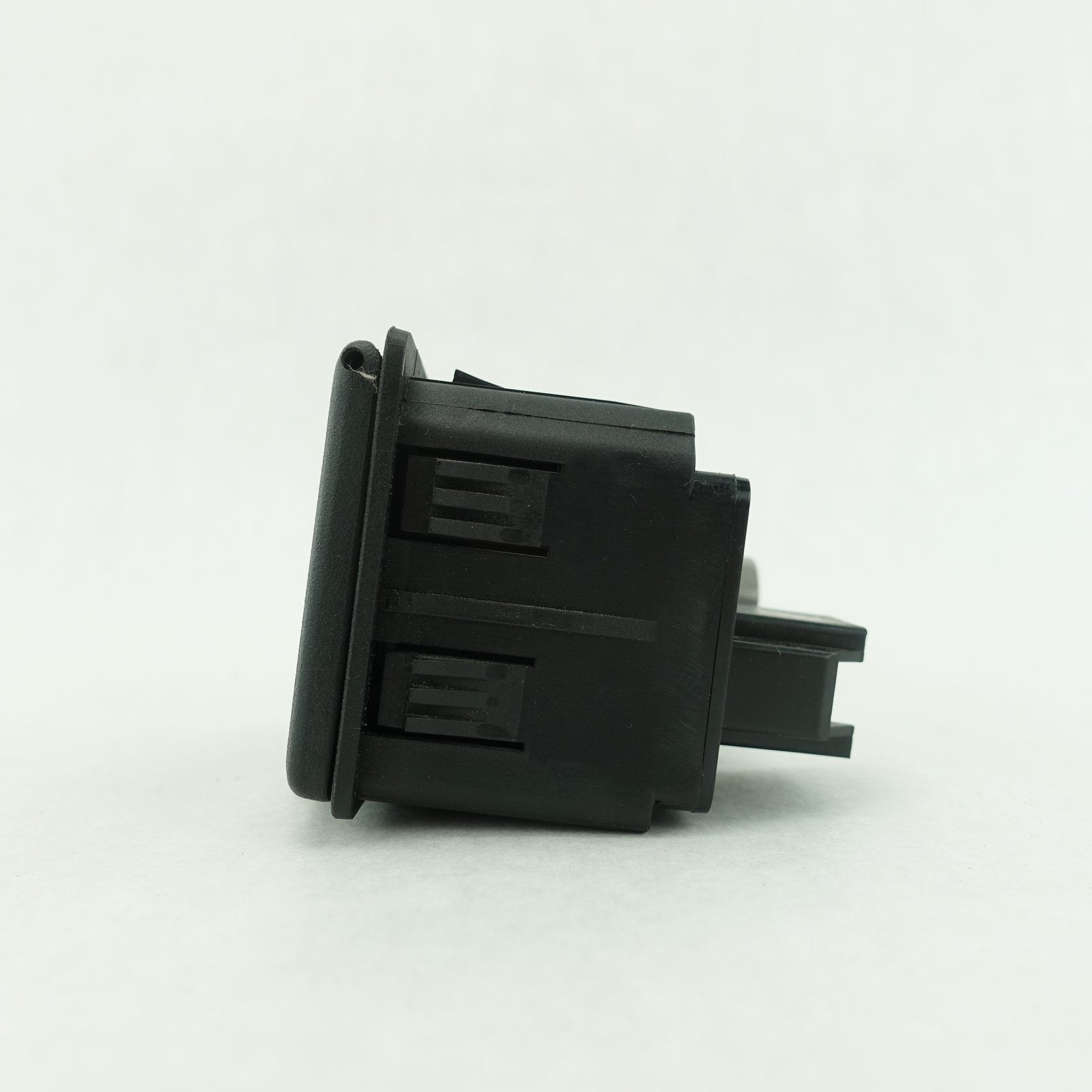 2015 2016 2017 2018 2019 2020 Ford F150 Power Outlet Inverter 12V 110V AC