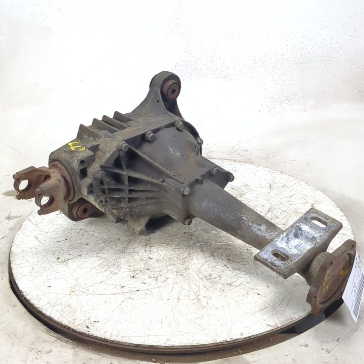 2005 Yukon XL Suburban Front Axle Differential Carrier 3.42 Ratio AWD