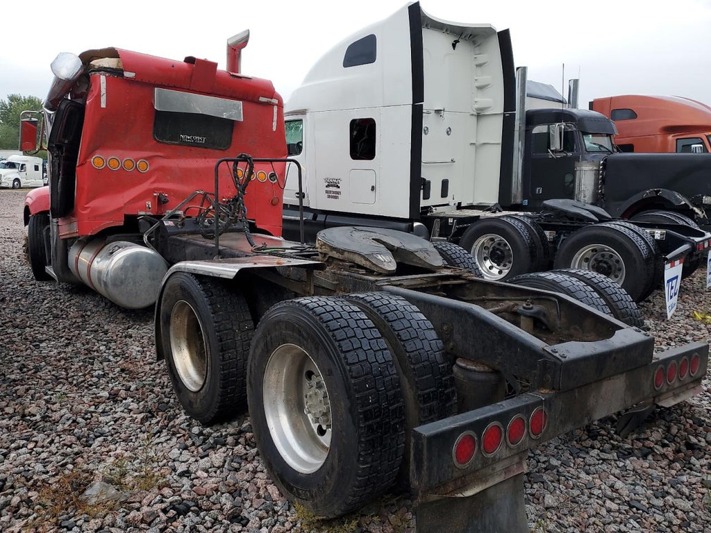 2008 PETERBILT 386 SEMI TRUCK