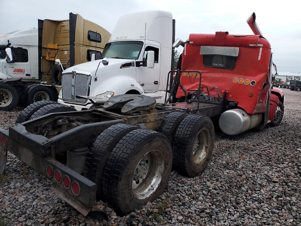 2008 PETERBILT 386 SEMI TRUCK