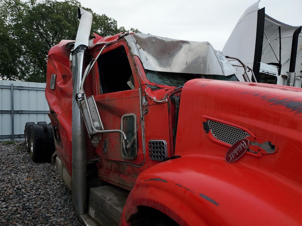 2008 PETERBILT 386 SEMI TRUCK