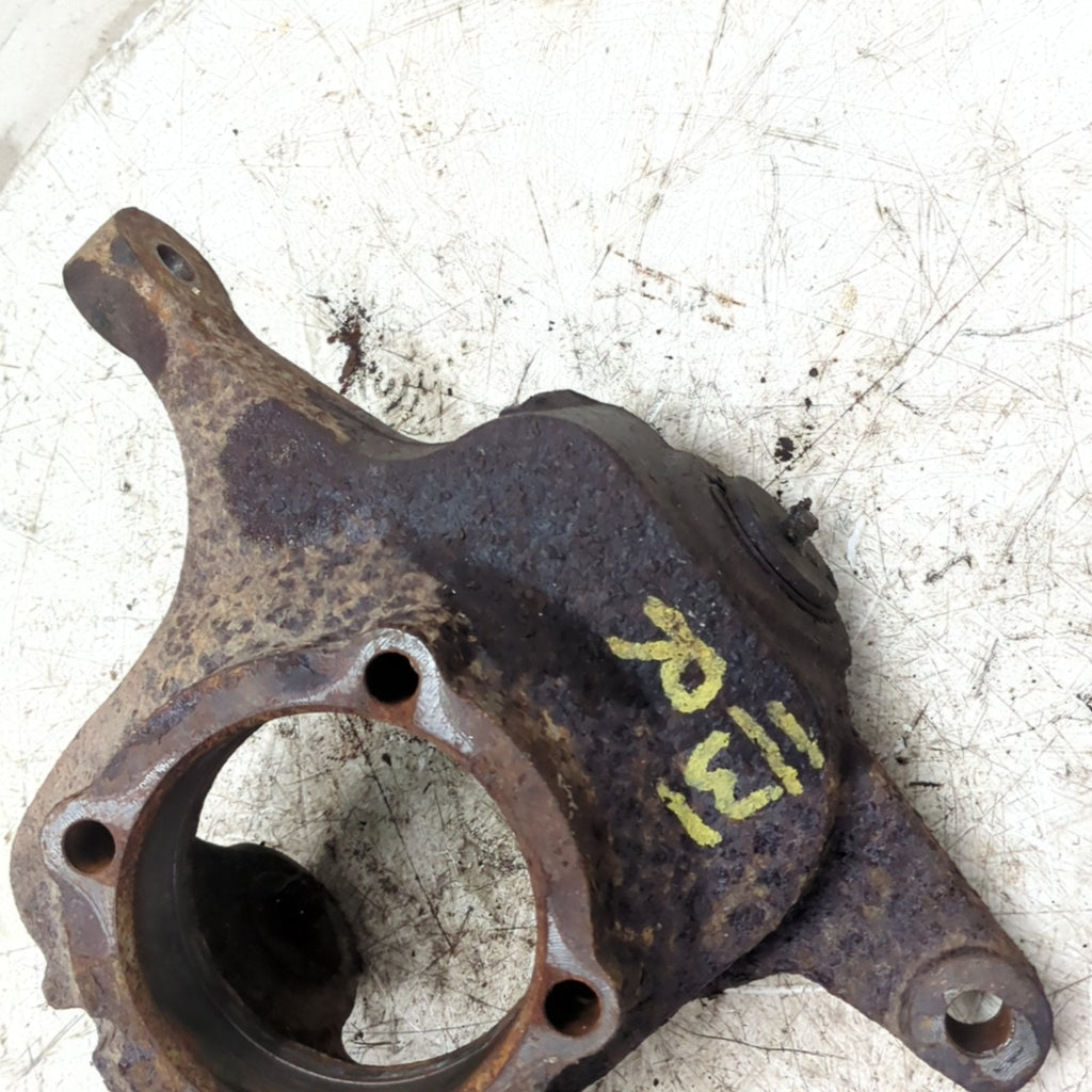 2000 2001 2002 Ford F450 F550 Right Passenger Front Steering Knuckle Spindle 4x2