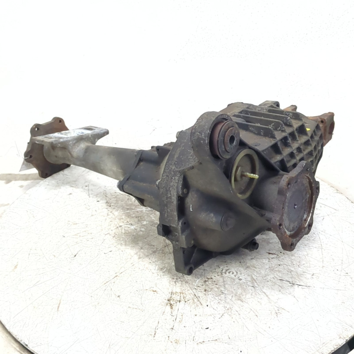 2005 Yukon XL Suburban Front Axle Differential Carrier 3.42 Ratio AWD