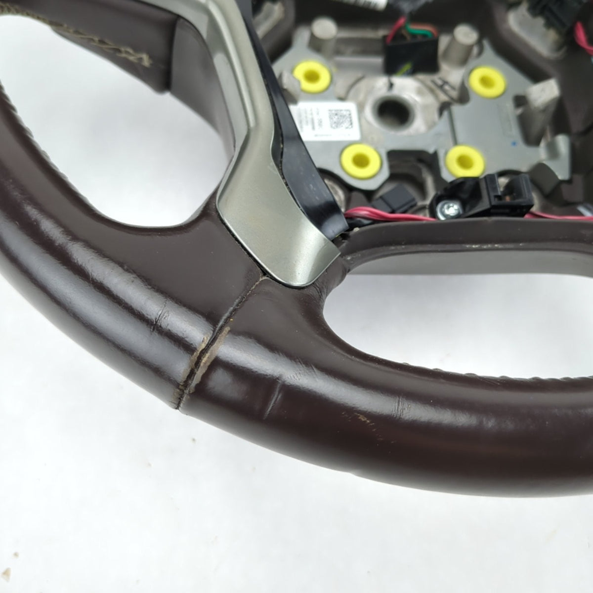 Worn 2014 2015 2016 2017 18 Silverado Sierra Brown Leather Steering Wheel Heated