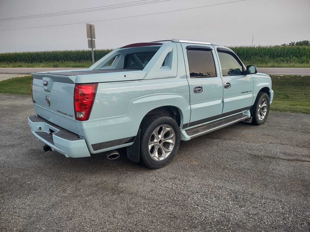 2004 CADILLAC ESCALADE EXT