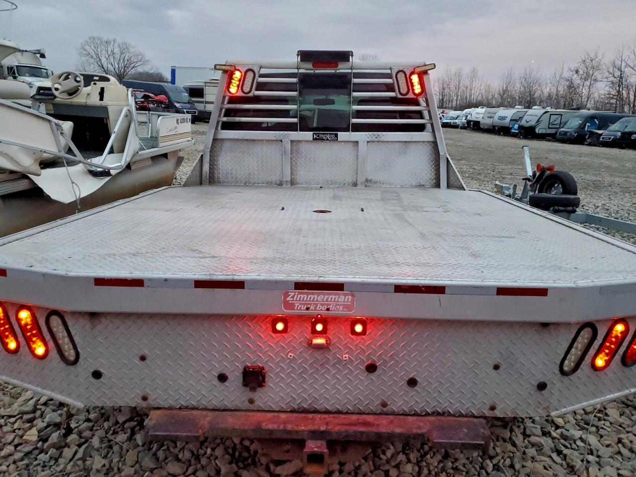 2013 FORD F350 SUPER DUTY FLATBED TRUCK