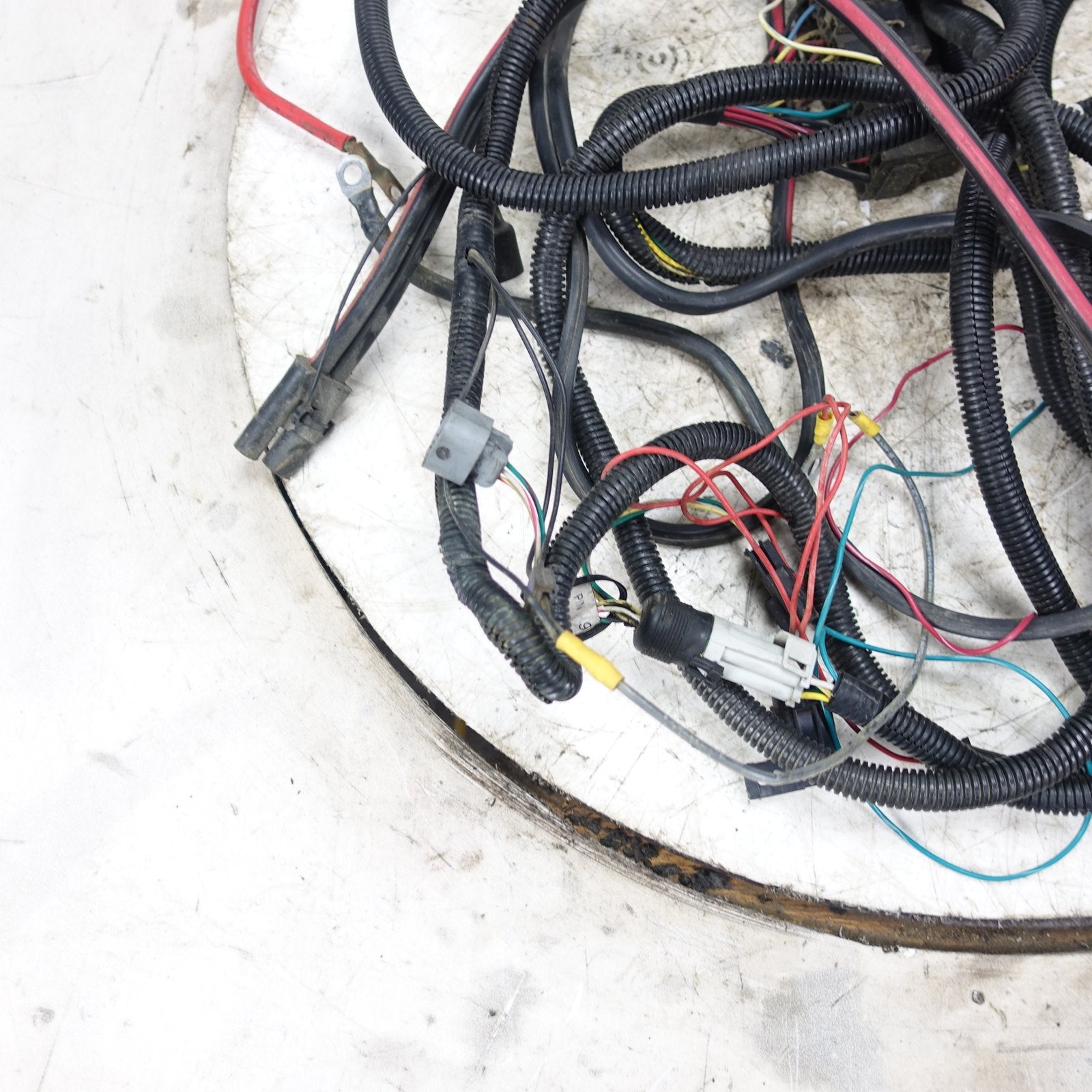 Hiniker Snow Plow Underhood Harness p/n 38813097