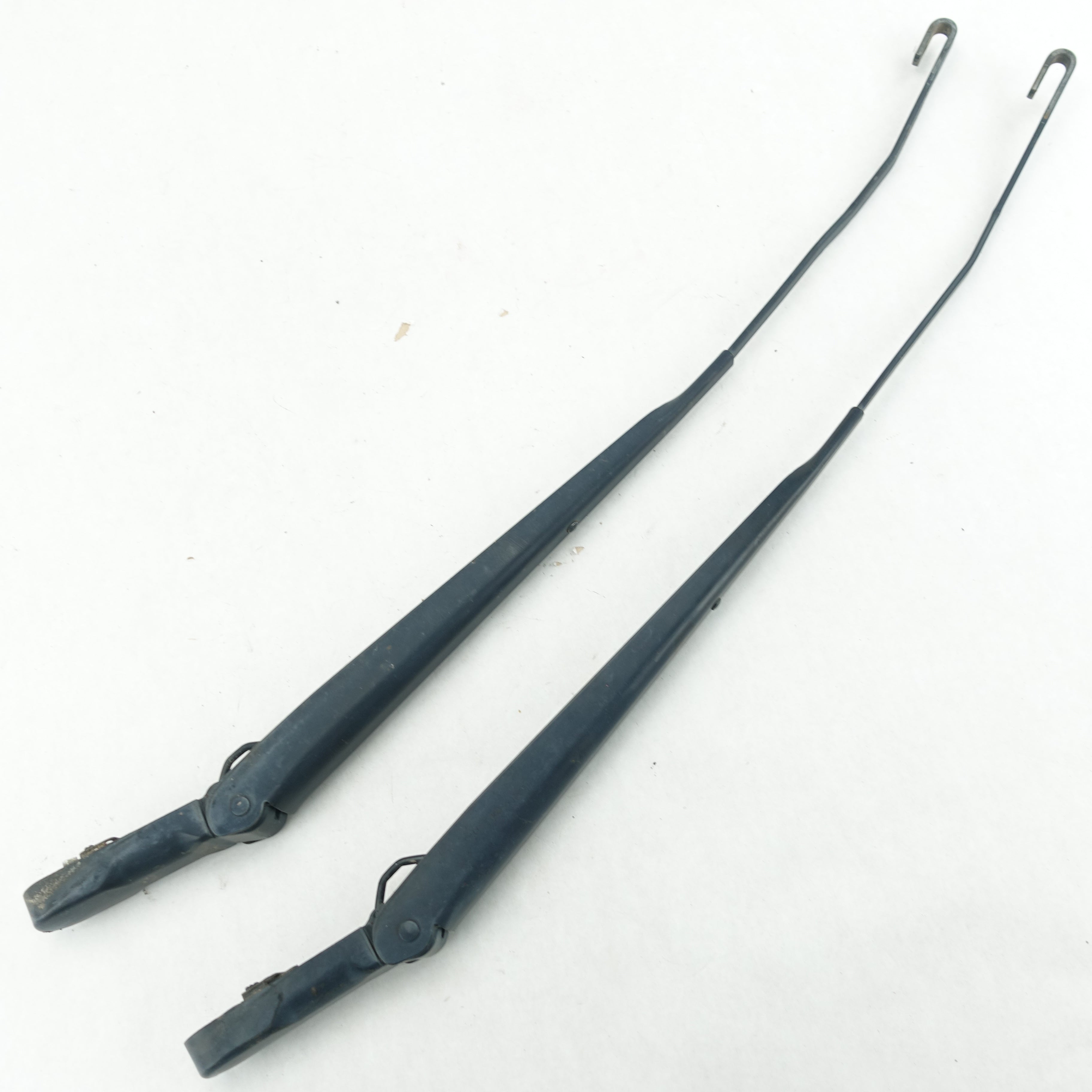 2011 2012 2013 2014 2015 Ford F250 F350 Windshield Wiper Arm Arms Left Right Set