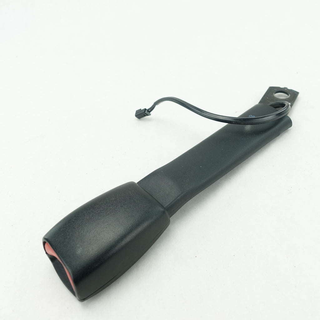 1998 1999 2000 2001 2002 2003 2004 Chevy Corvette Driver Left Seat Belt Buckle