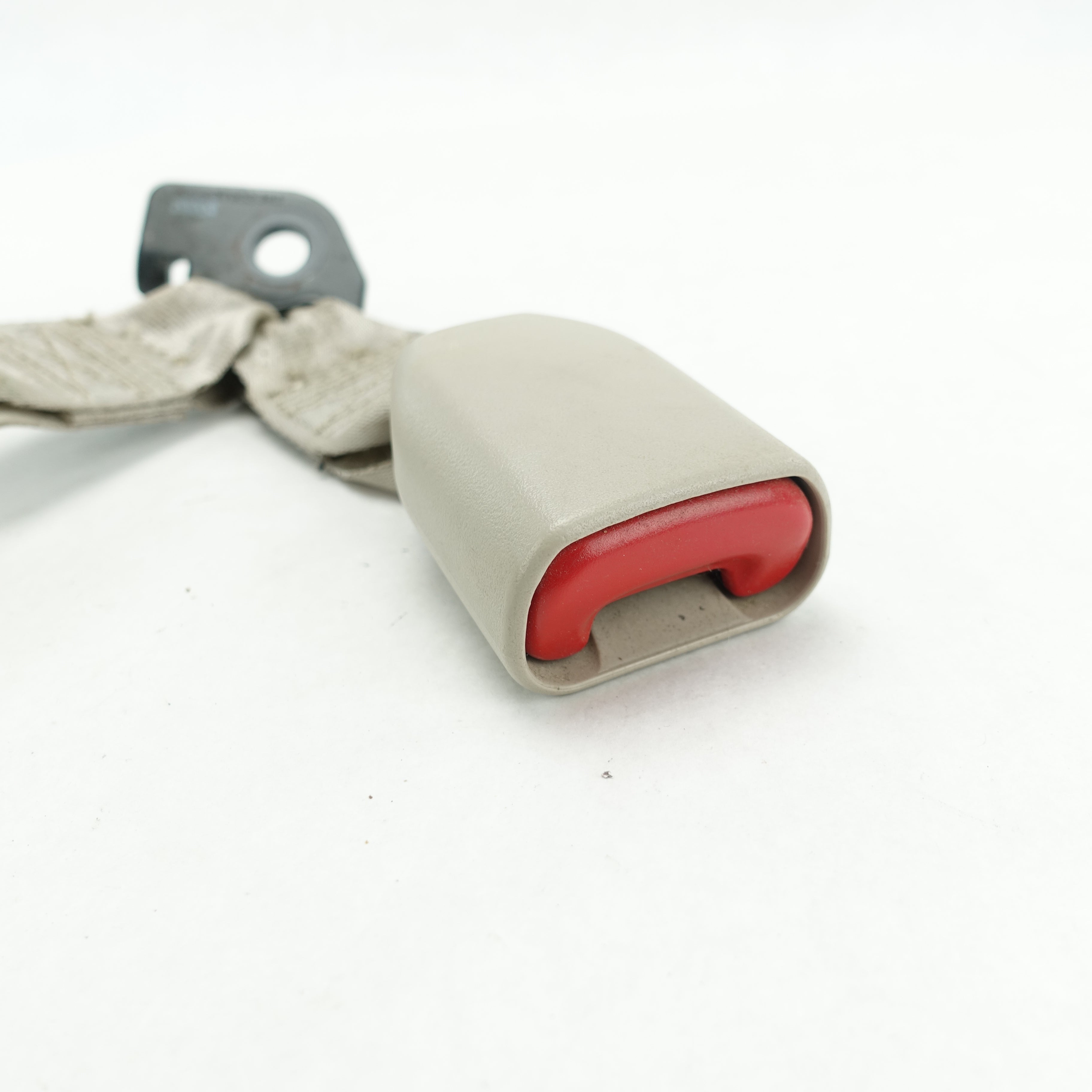2010 2011 2012 Ford Taurus Left Rear Seat Belt Buckle Gray