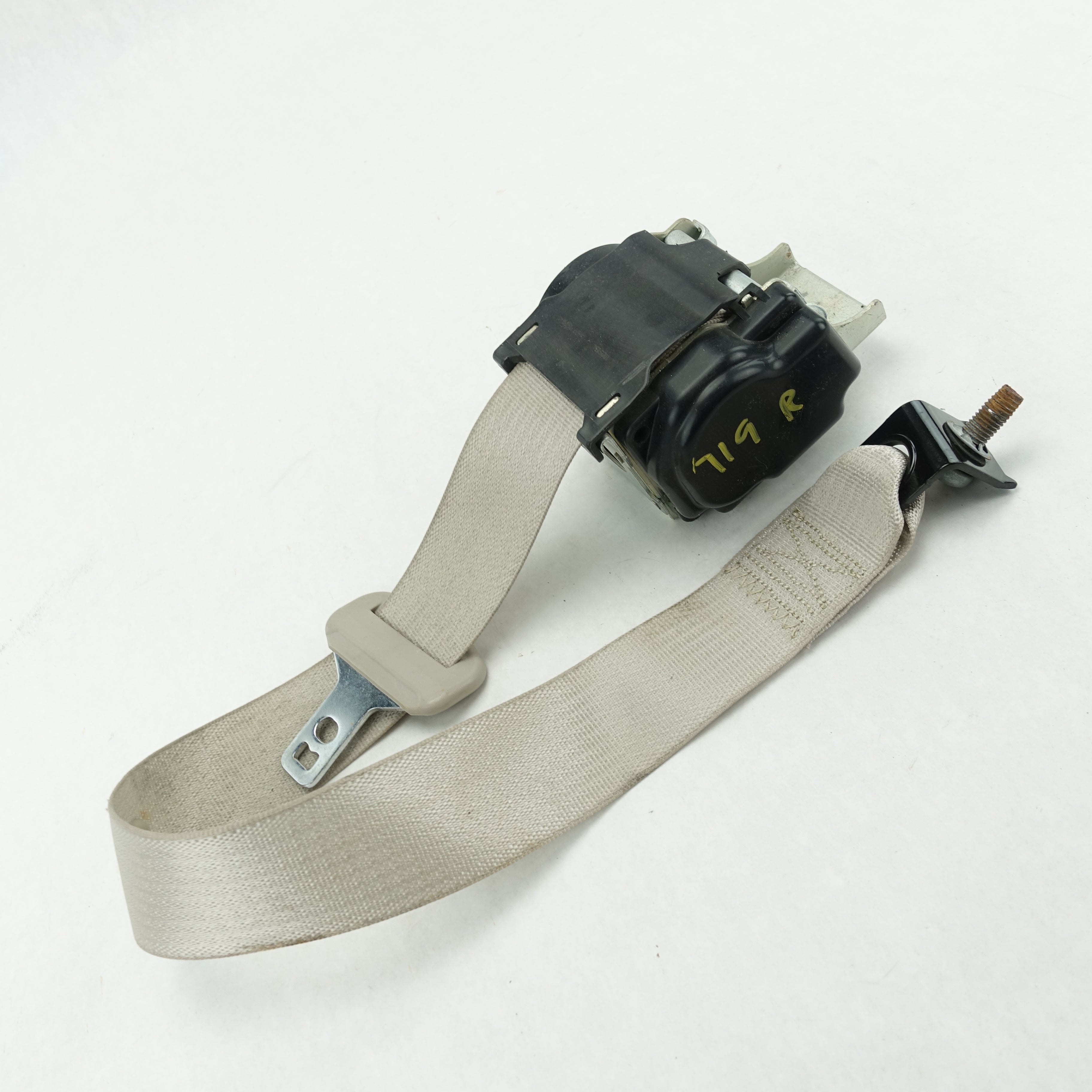 2010 2011 2012 Ford Taurus Right Rear Seat Belt Gray