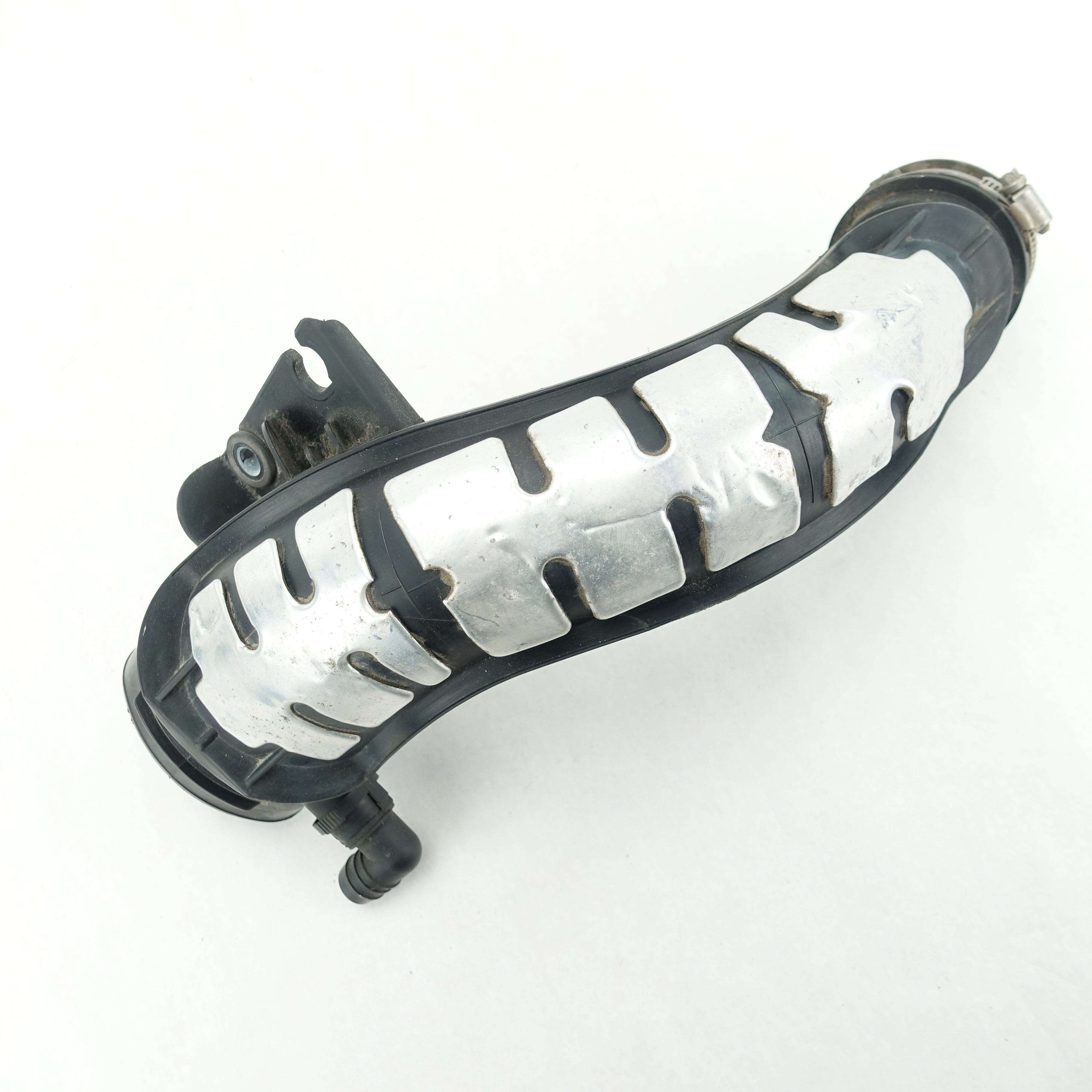 2013 2014 Ford Escape Engine Air Intake Hose Pipe Duct