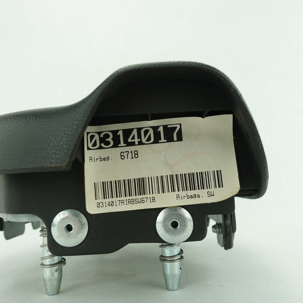 2004 2005 2006 2007 2008 2009 2010 2011 2012 GMC Canyon Driver Steering Wheel Airbag Air Bag Black Left