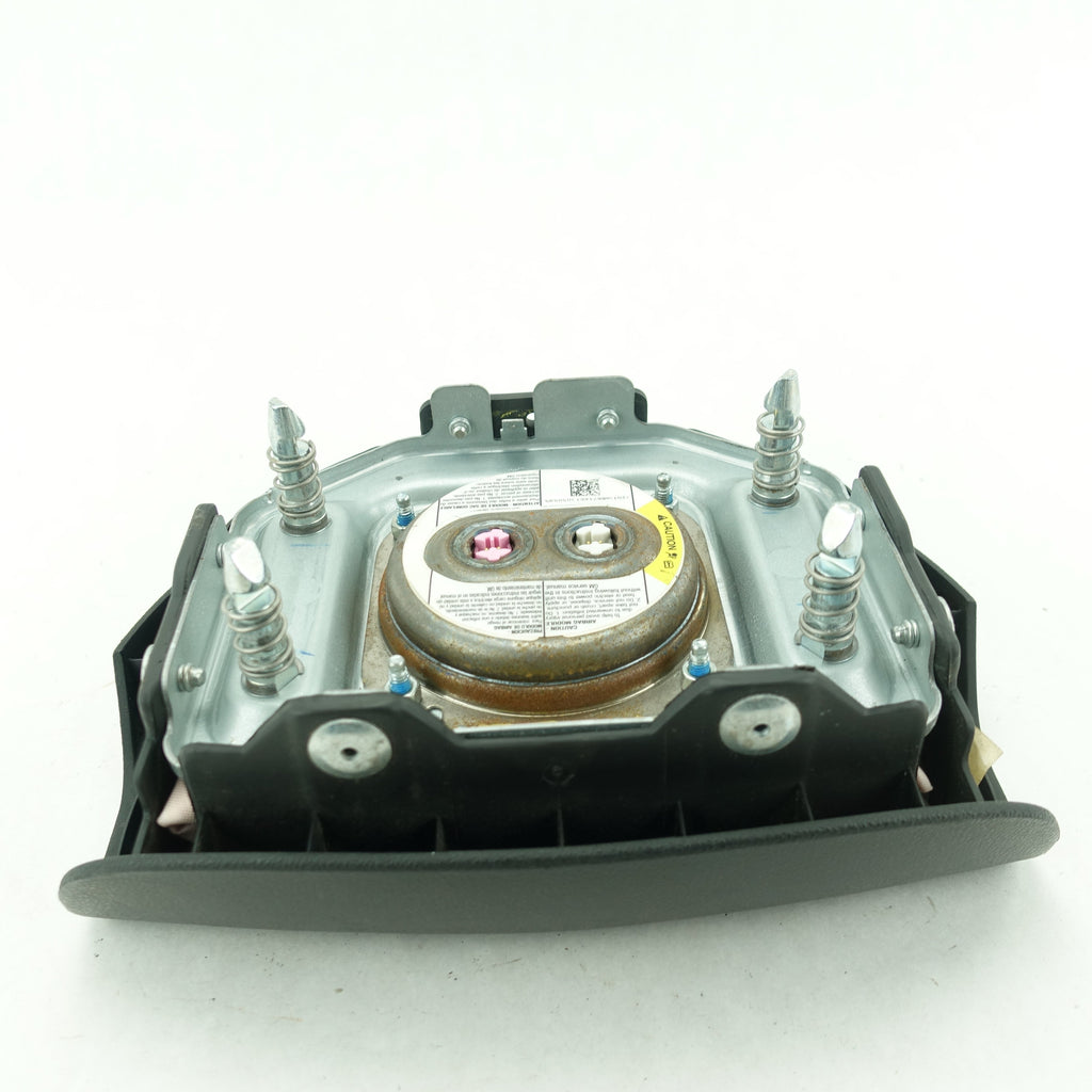2004 2005 2006 2007 2008 2009 2010 2011 2012 GMC Canyon Driver Steering Wheel Airbag Air Bag Black Left