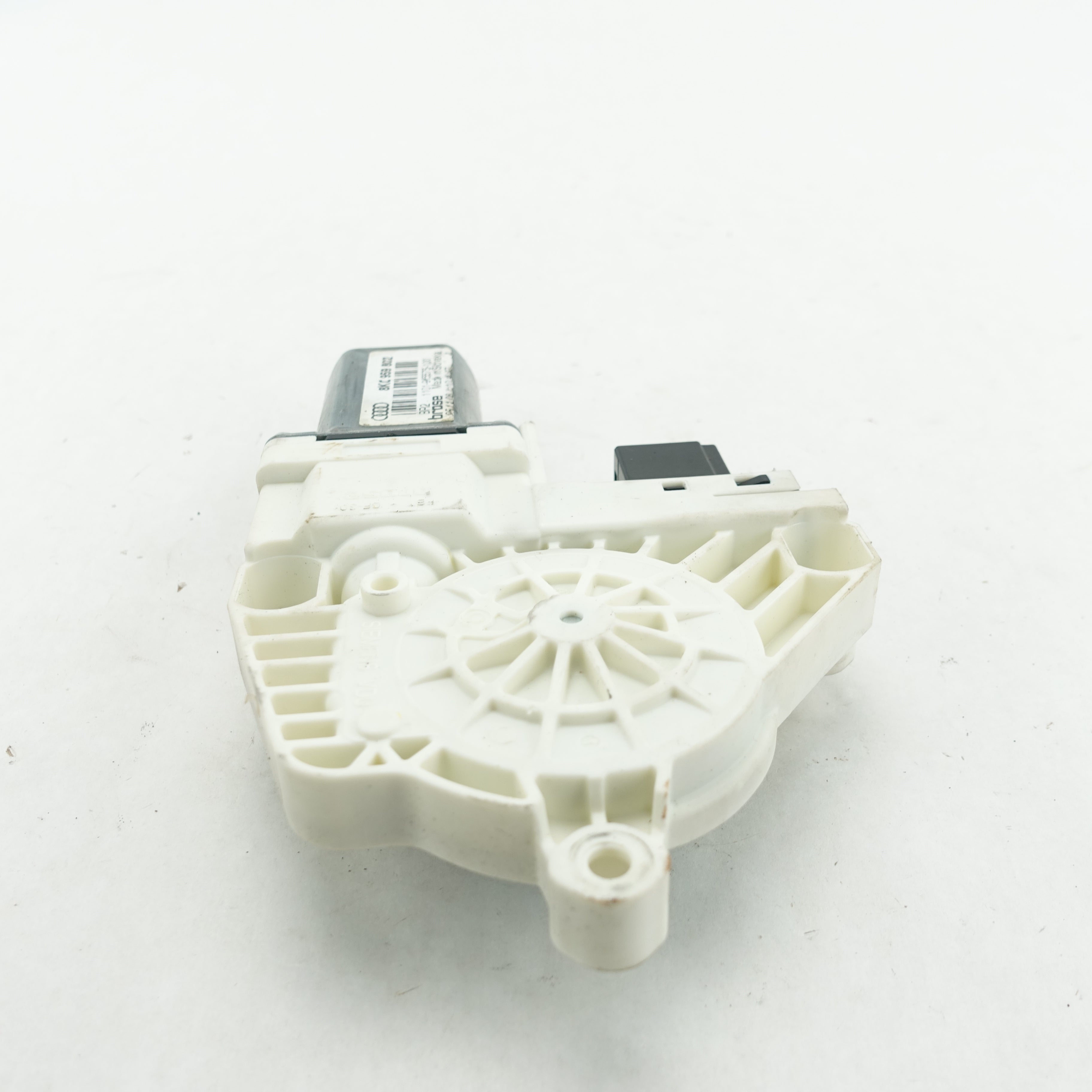 2009 2010 2011 2012 2013 2014 2015 Audi Q5 Passenger Right Front Window Motor