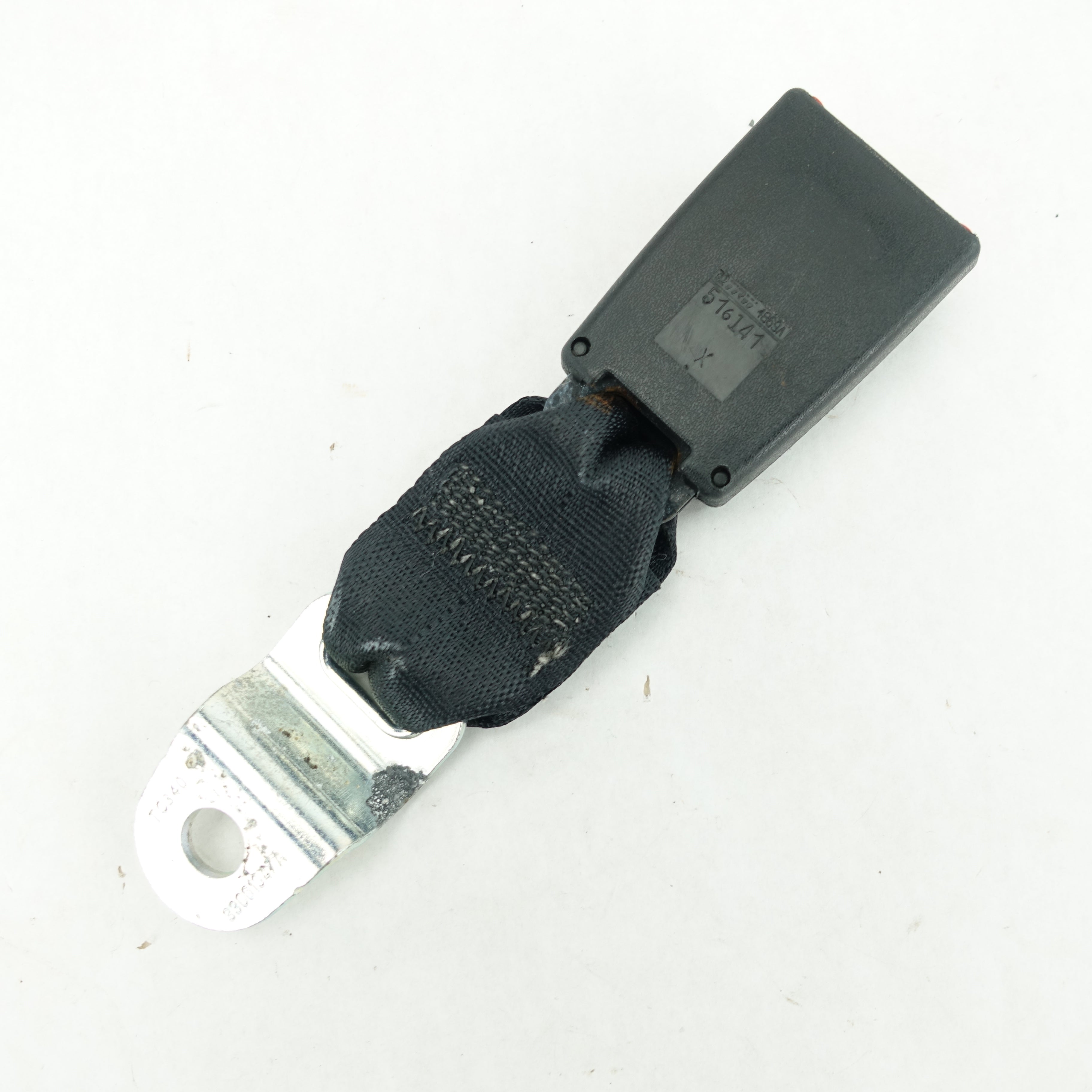 2011 2012 2013 Caravan Town & Country 3rd Row Right Rear Seat Belt Buckle Black