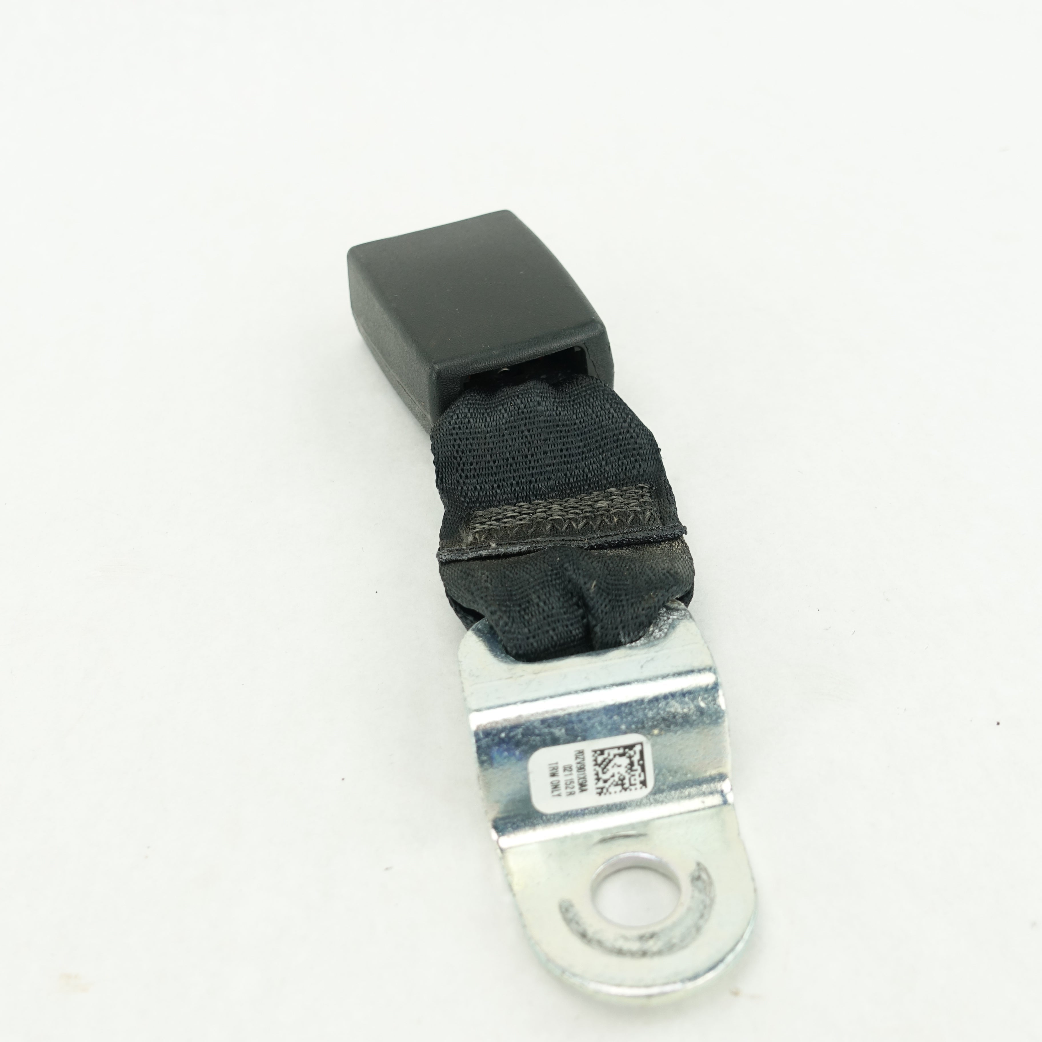 2011 2012 2013 Caravan Town & Country 3rd Row Center Rear Seat Belt Buckle Black