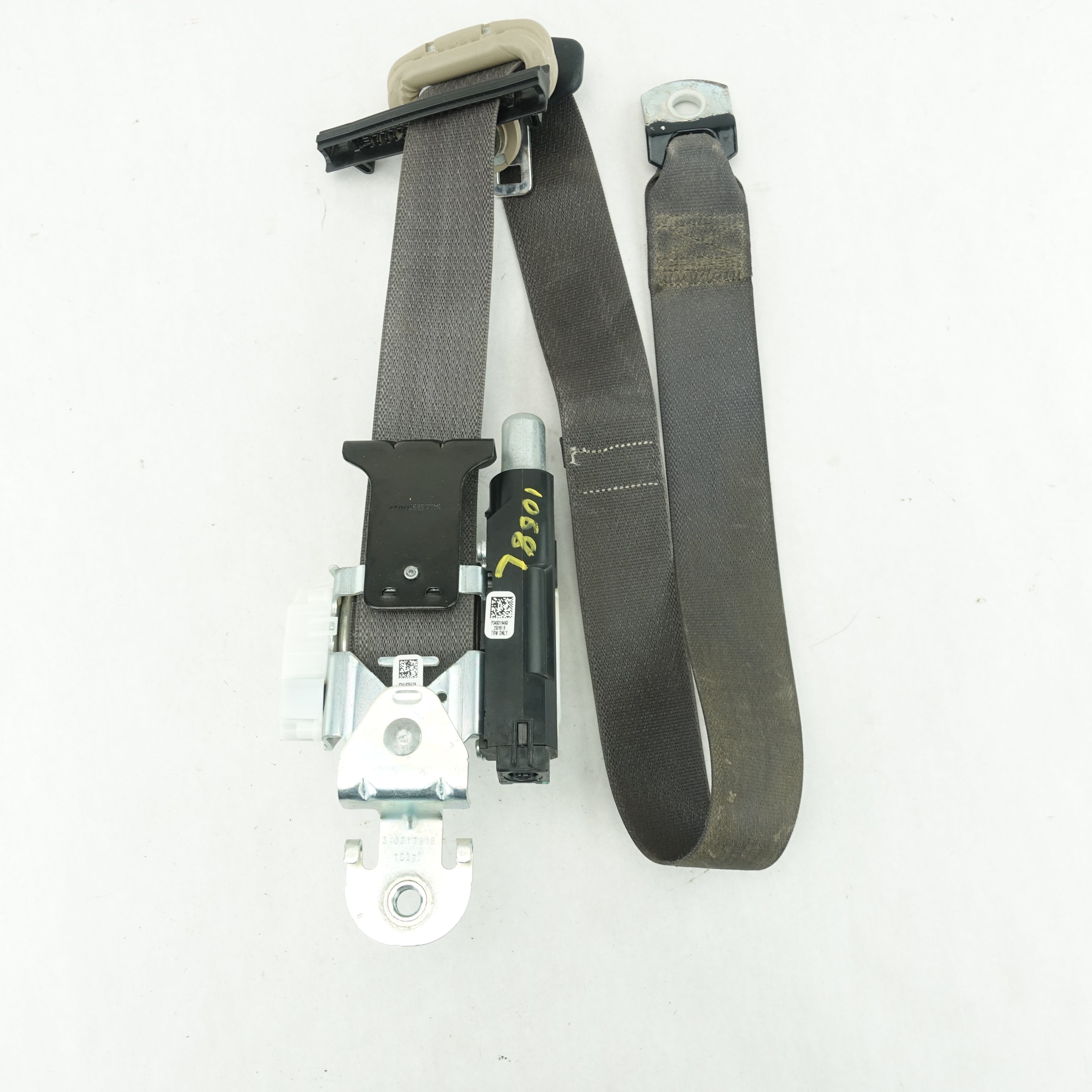 2015 2016 2017 2018 2019 2020 Ram 3500 Regular Cab Driver Left Seat Belt Black