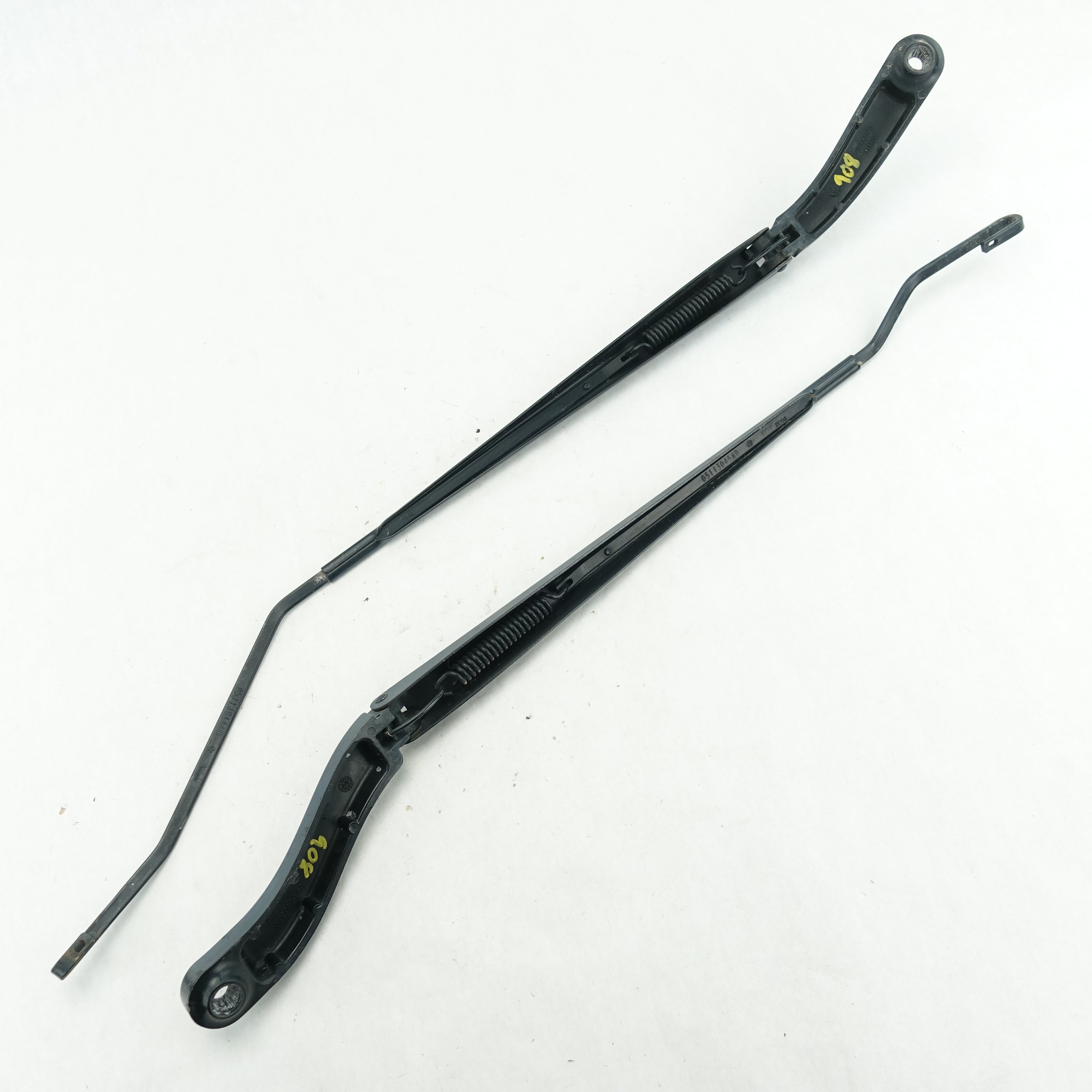 2011 2012 2013 2014 Caravan Town & Country Windshield Wiper Arm Arms Left Right
