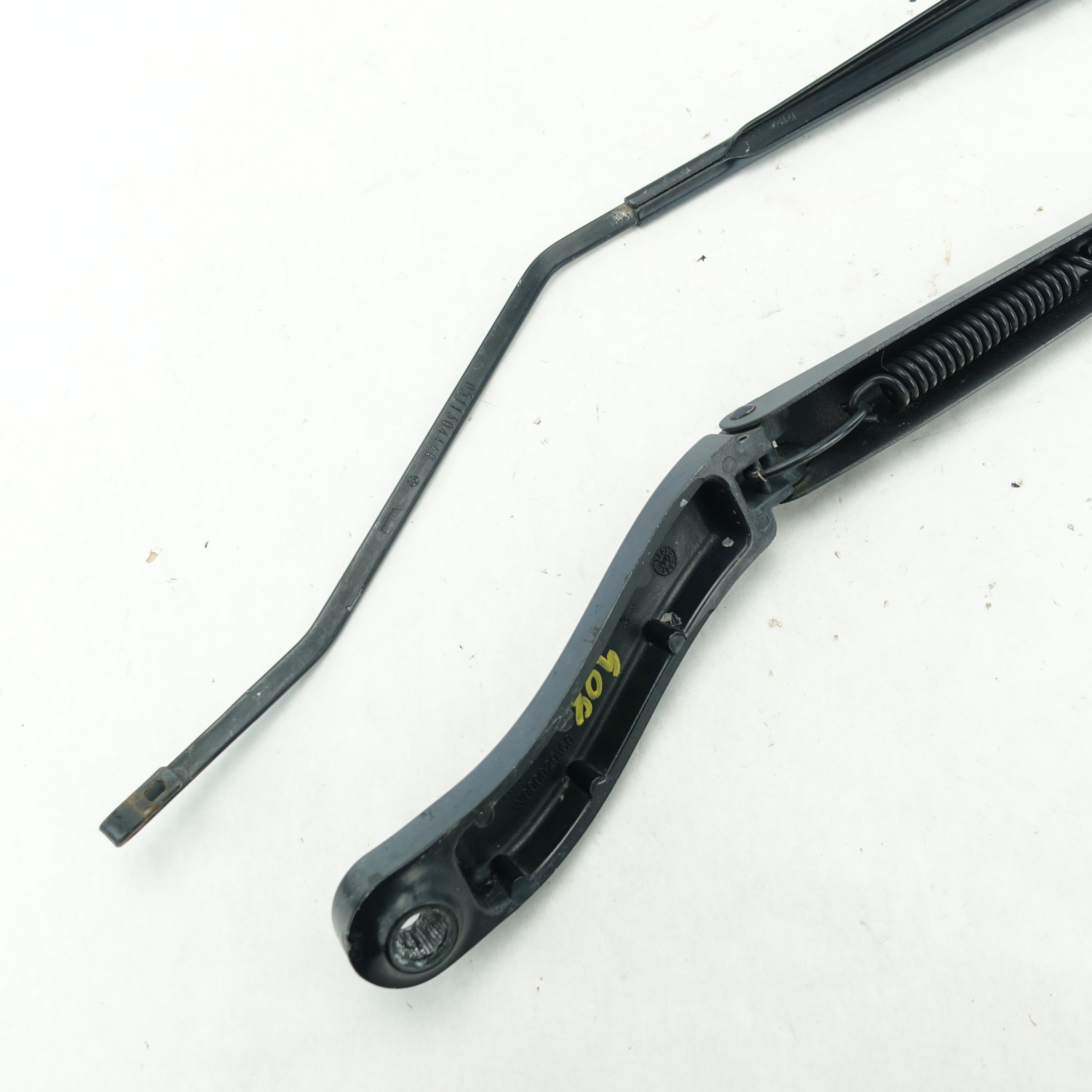 2011 2012 2013 2014 Caravan Town & Country Windshield Wiper Arm Arms Left Right