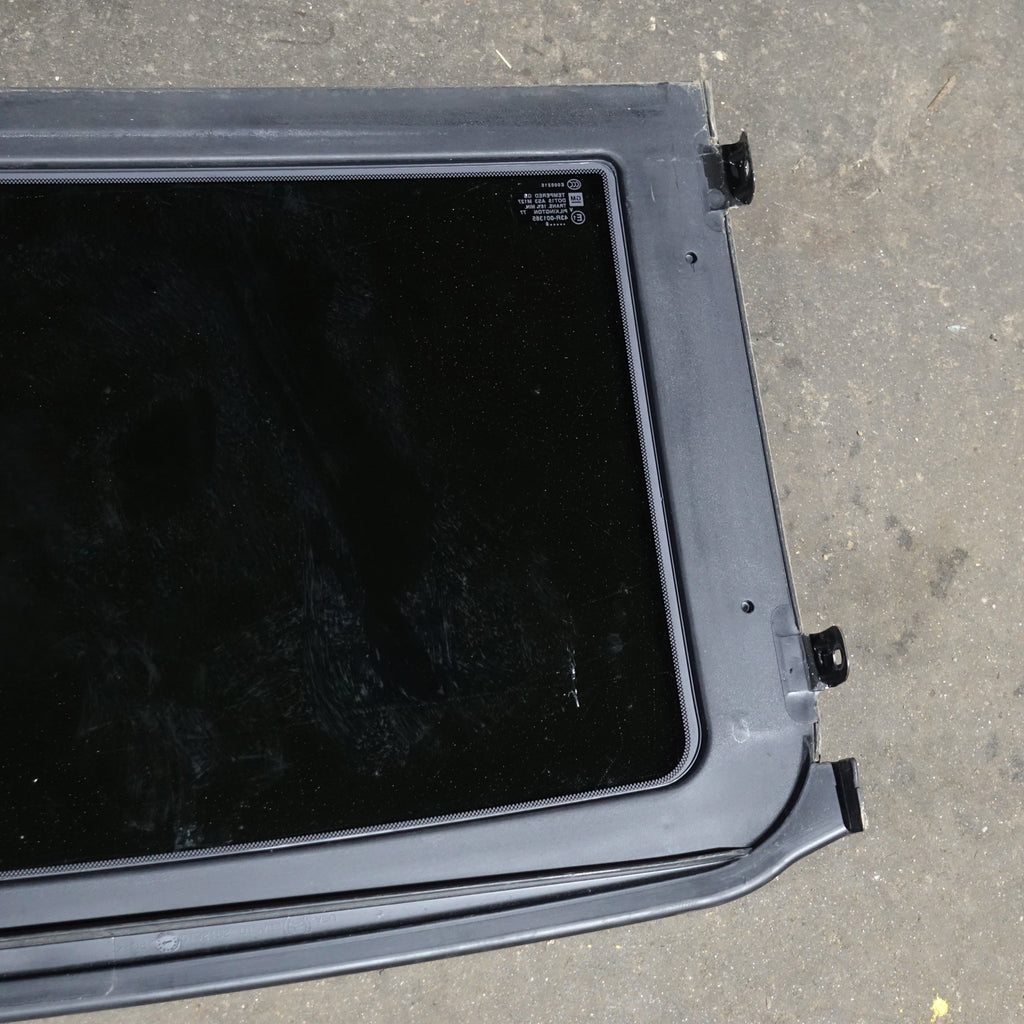 2008 2009 2010 Cadillac CTS Rear Sunroof Sun Moon Roof Glass