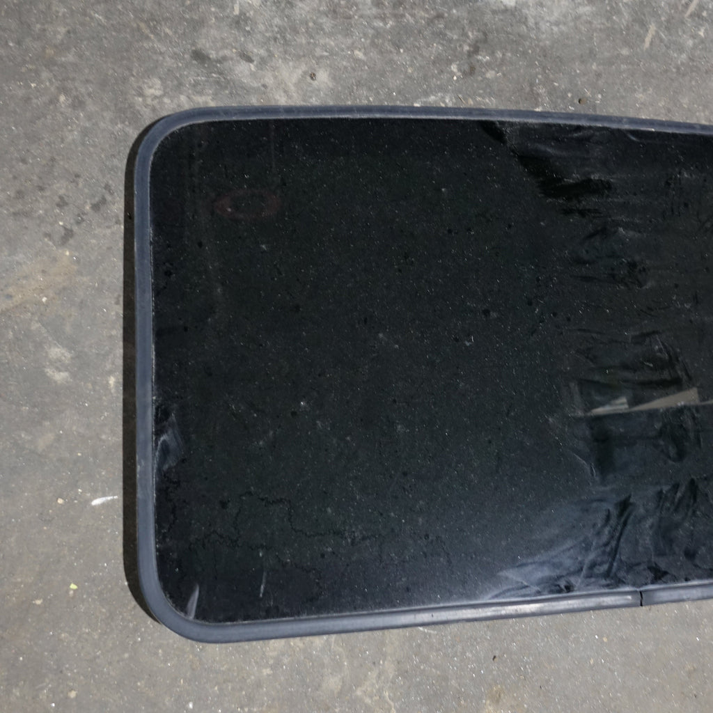 2001 2002 2003 2004 2005 2006 Mazda Tribute Sunroof Sun Moon Roof Glass