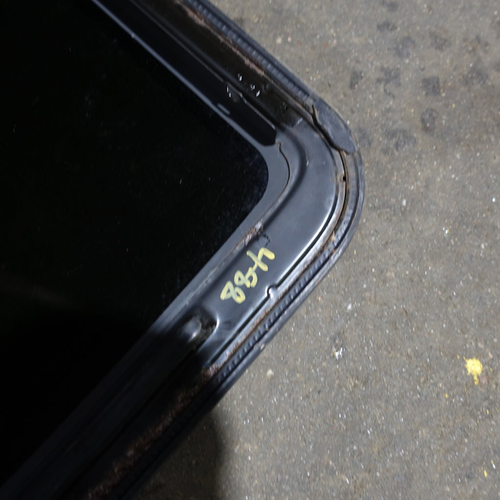 2001 2002 2003 2004 2005 2006 Mazda Tribute Sunroof Sun Moon Roof Glass