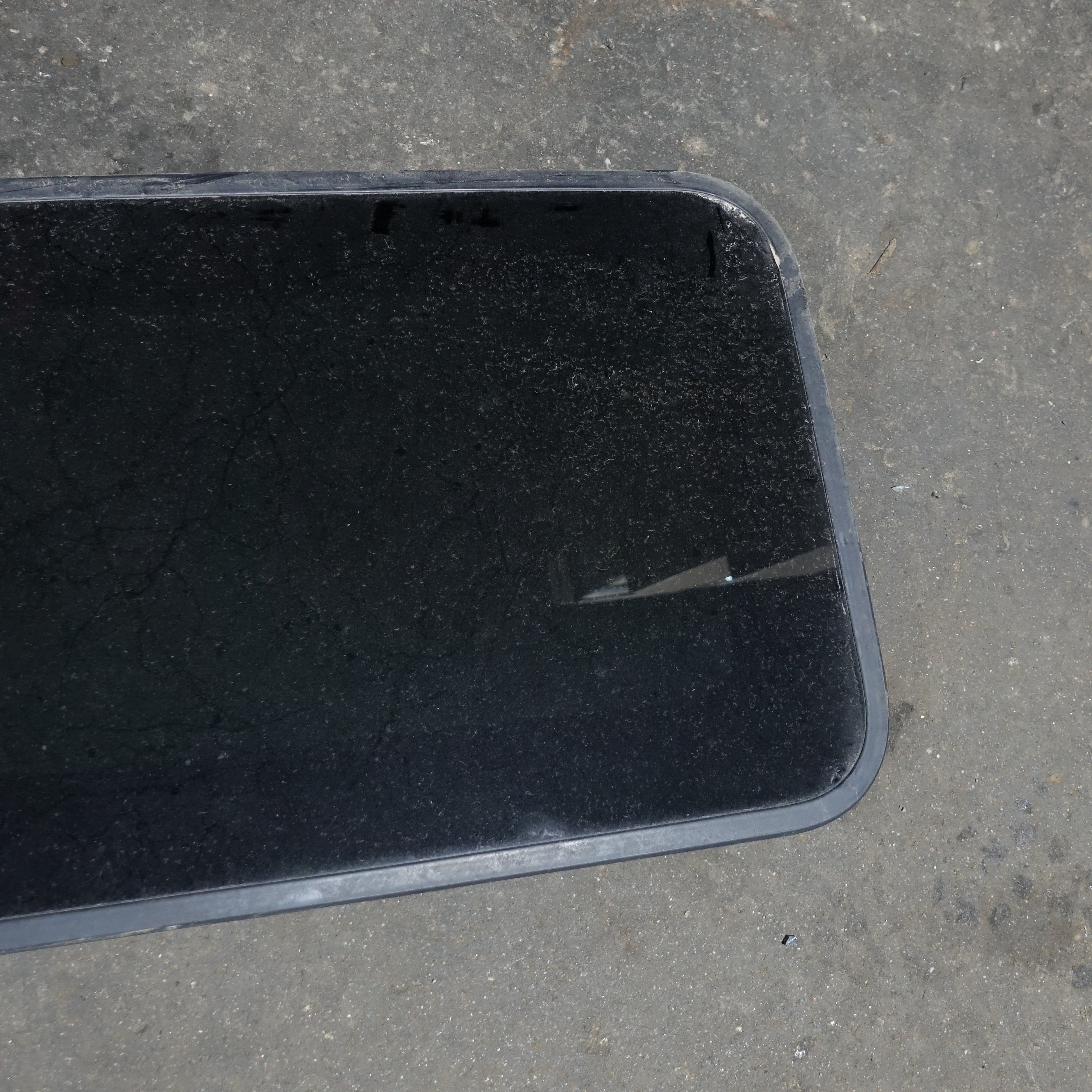 2004 2005 2006 2007 2008 2009 Mazda 3 Sunroof Sun Moon Roof Glass