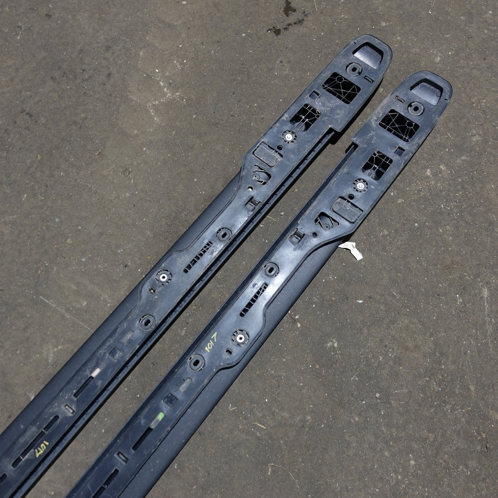 2011 2012 2013 2014 2015 2016 Town & Country Caravan Roof Rack Rail Cross Bars